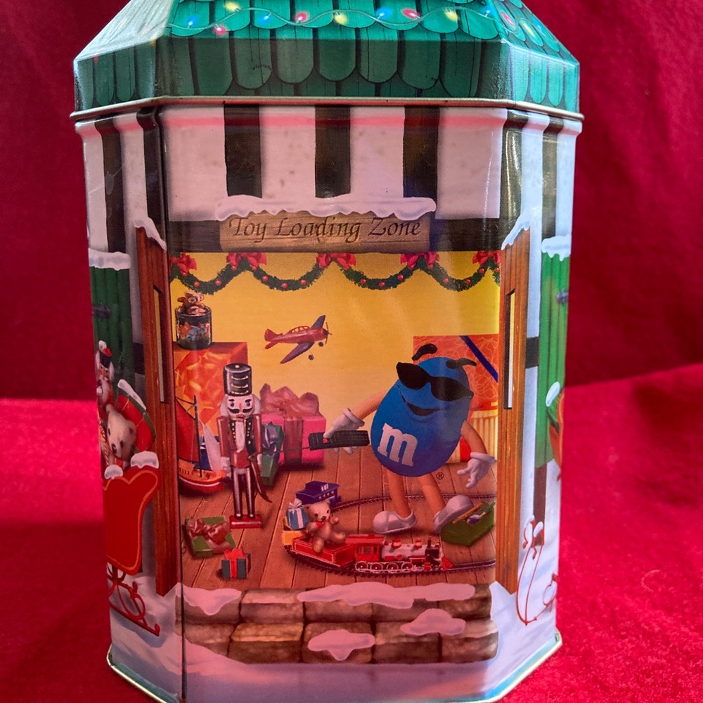 Vintage 1999 M&M's Candy Character Tin Collectible M&M’s Candy Tin container EUC
